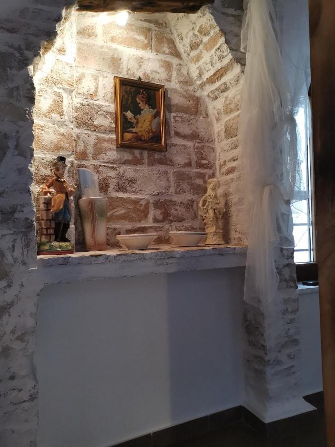 Apartment Beatrice. 10Mt To The Beach :) Rovinj Buitenkant foto